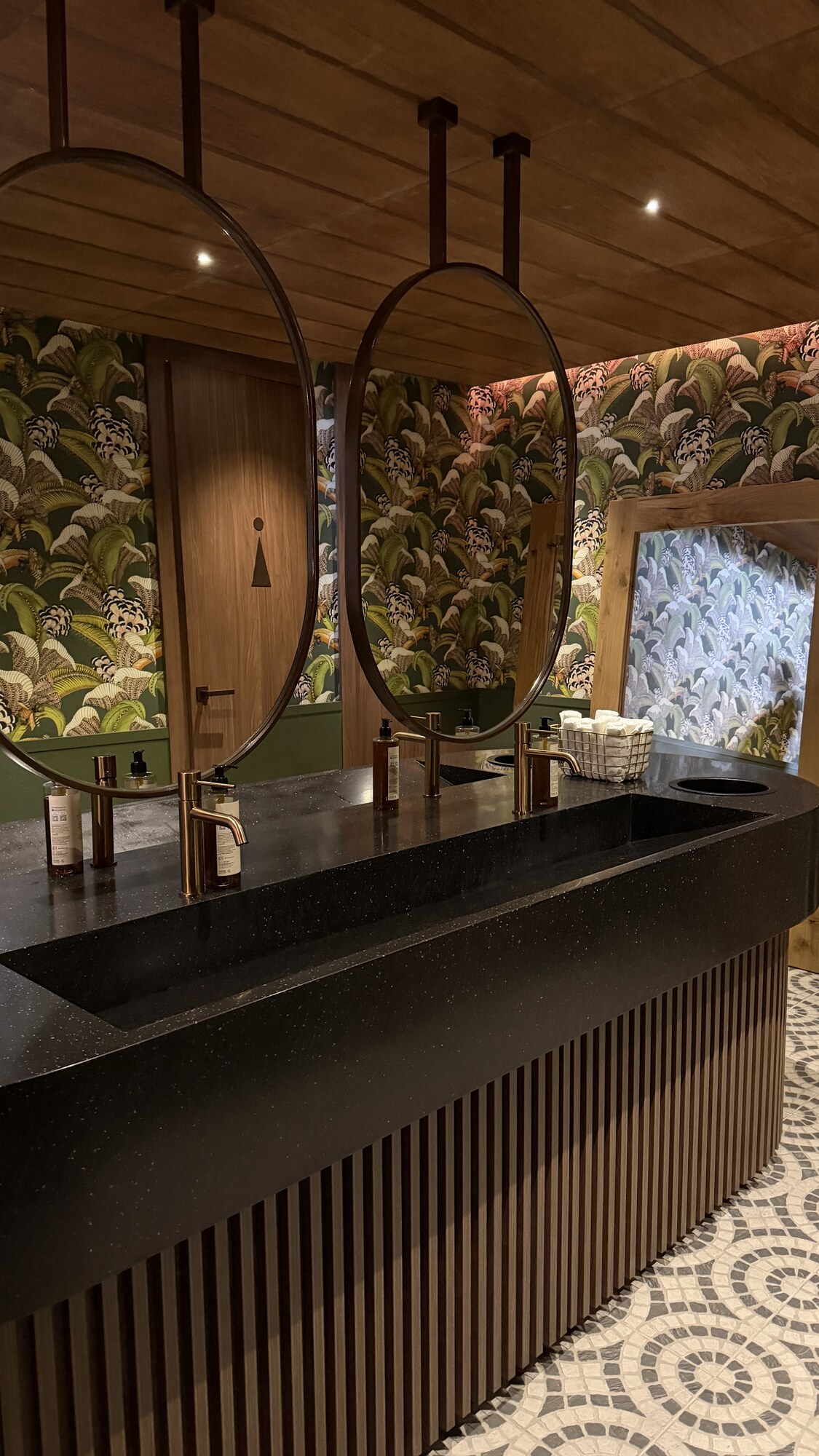 CÆSAR Restaurante — fotografia de interior 08, design de interiores · Vitta