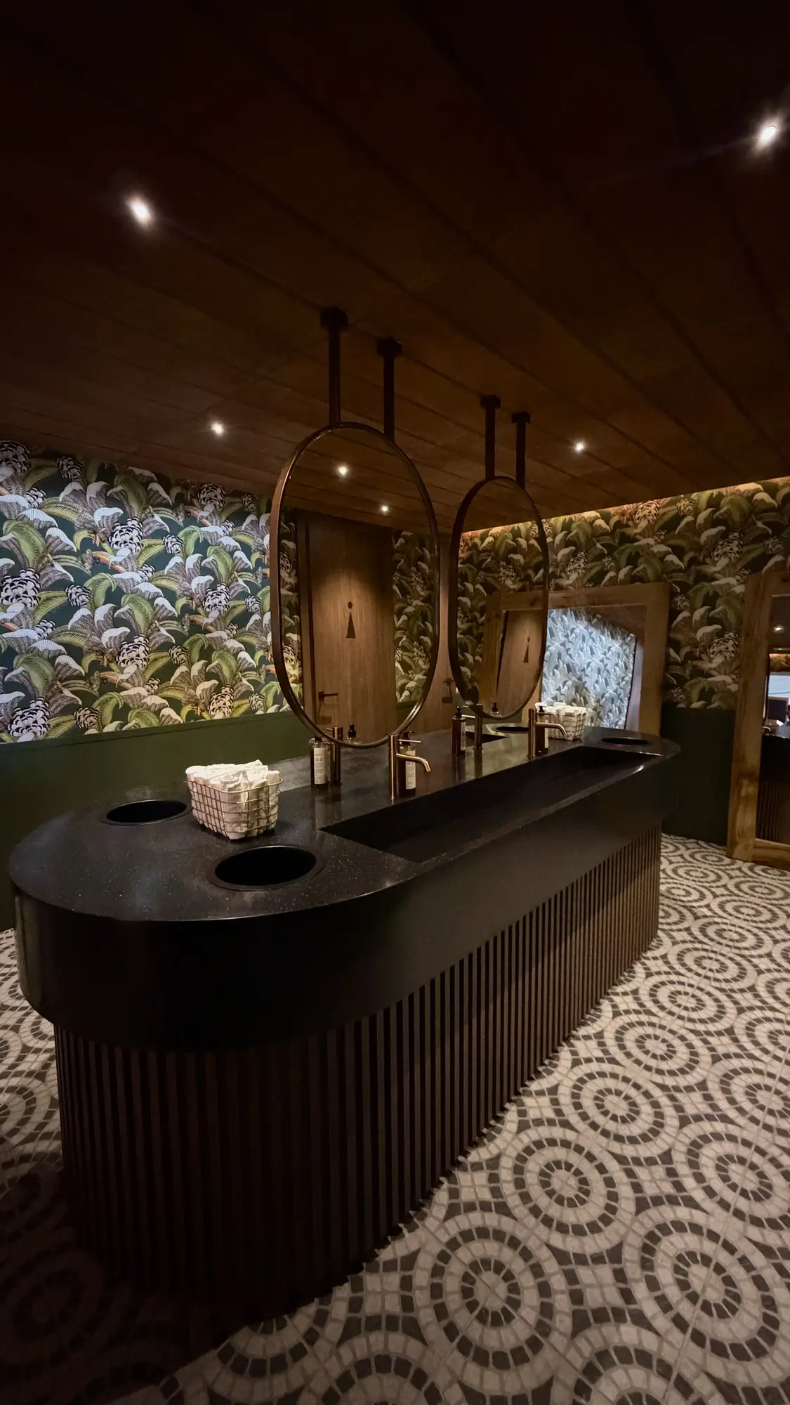 CÆSAR Restaurante — fotografia de interior 04, design de interiores · Vitta