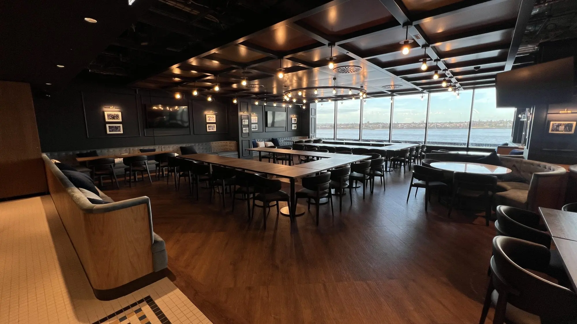 Everton Stadium — fotografia de interior 11, FF&E mobiliário e equipamento · Vitta
