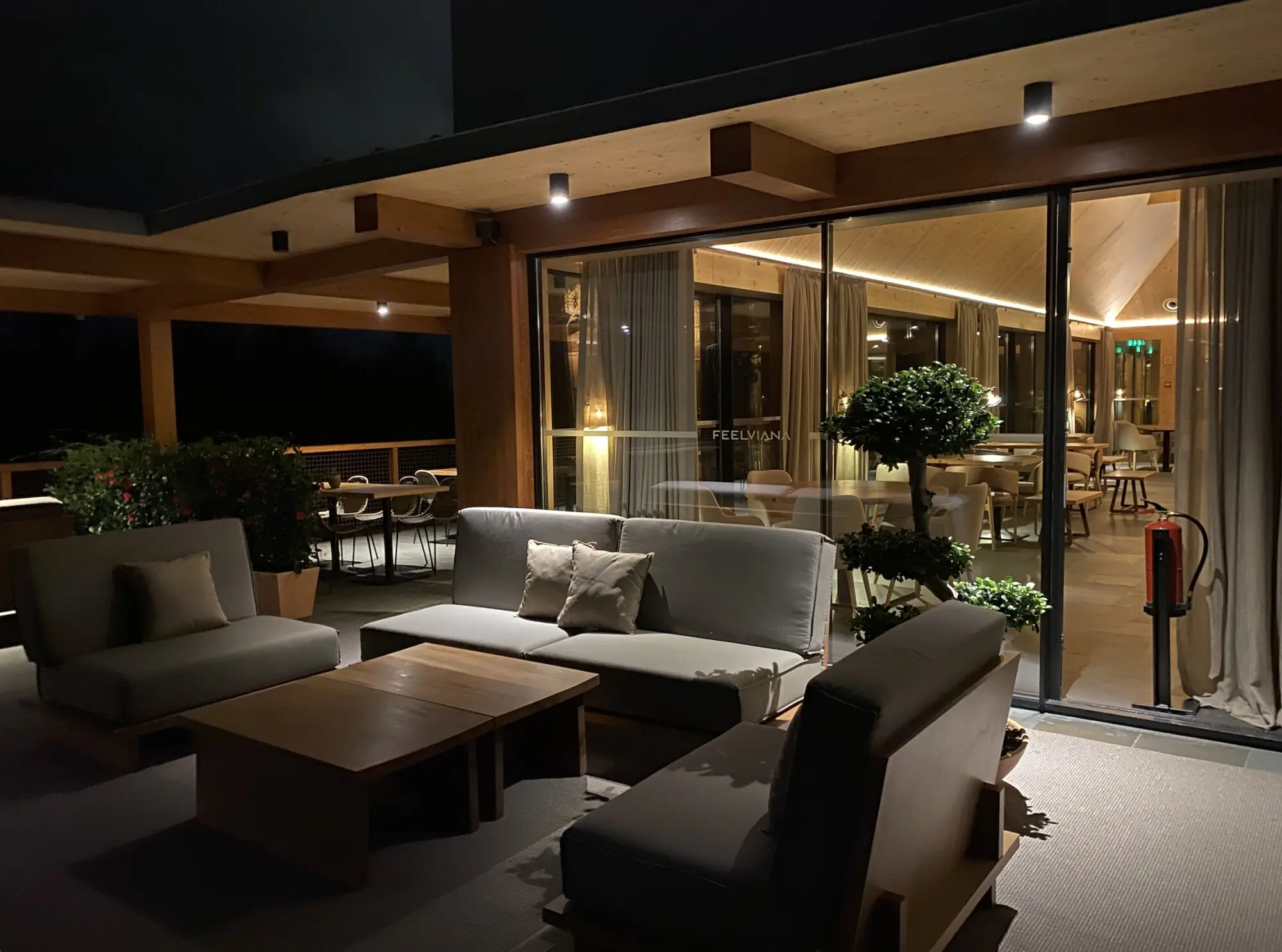 Hotel Feel Viana - Restaurante — vista principal, projecto de arquitetura por Vitta no Porto, Portugal